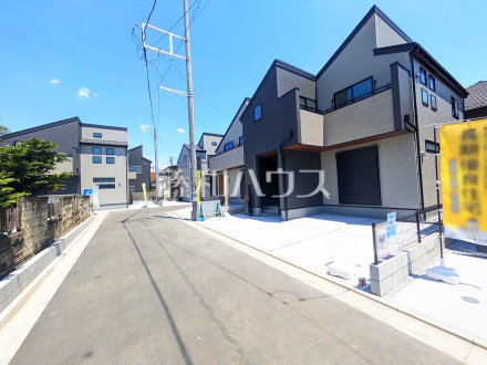 接道状況および現場風景　【東村山市久米川町２丁目】／撮影日2026/05/14
