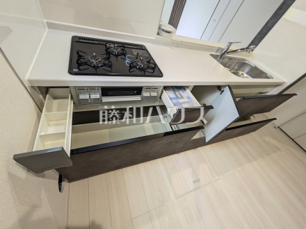 1号棟　キッチン　【東村山市久米川町２丁目】／撮影日2026/04/23