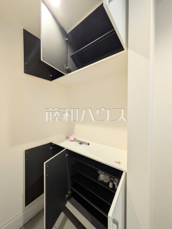 2号棟　シューズボックス　【東村山市久米川町２丁目】／撮影日2026/04/23