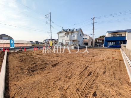 現場風景　【東久留米市前沢１丁目】 周辺環境はもちろん、日当たりや設備仕様など、実際に行ってみないと分からないことも多くございます。営業担当がご案内いたしますので、お気軽にお問い合わせください。 ／撮影日2026/03/24