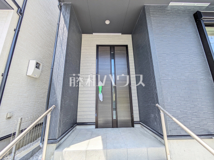 4号棟　玄関　【日野市落川】／撮影日2026/07/11