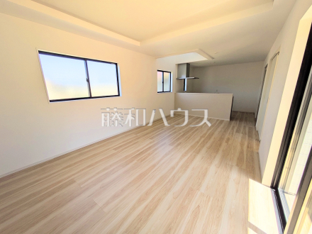 2号棟　リビング　【福岡市東区若宮４丁目】／撮影日2026/05/15