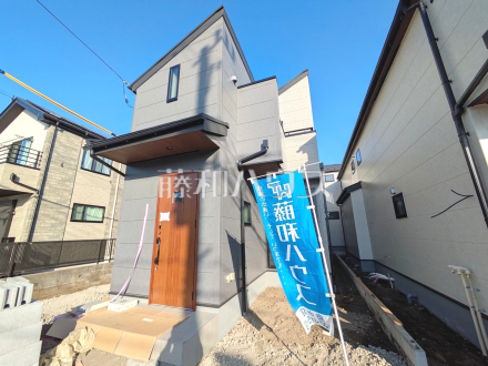 ≪現地外観（1号棟）≫堂々完成、いつでもご内覧いただけます！ぜひ実物をご覧いただきたく思います。喜んでご案内いたしますのでお気軽にお問合せ下さい♪　【府中市若松町３丁目】／撮影日2026/02/22