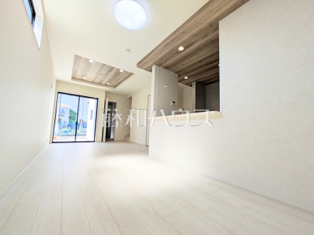 3号棟　リビング　【府中市若松町３丁目】／撮影日2026/03/14