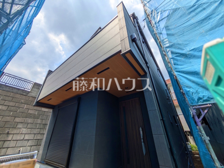 2号棟　外観　【日野市大坂上３丁目】足場が外れて実際の外観が見えてきました。完成までもう少しです。／撮影日2026/07/16
