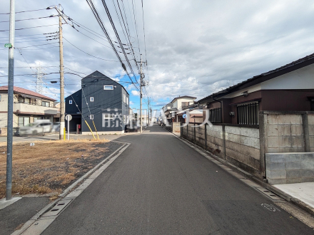 接道状況および現場風景　【小平市小川東町１丁目】／撮影日2025/12/22