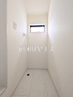 5号棟　洗濯機置き場　【調布市深大寺北町２丁目】／撮影日2026/04/23