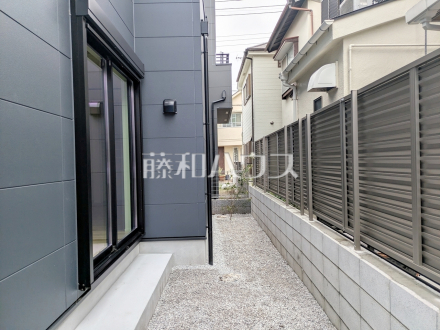 8号棟　庭　【国立市東３丁目】／撮影日2026/08/30