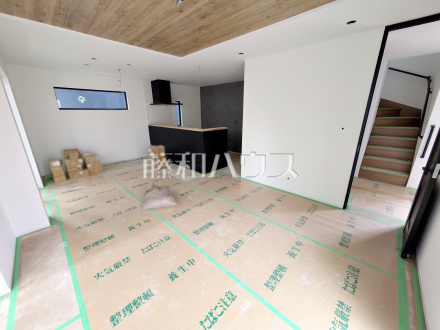 9号棟　リビング（施工中）　【国立市東３丁目】／撮影日2026/08/30