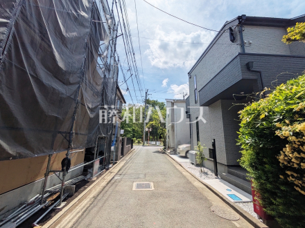 接道状況および現場風景　【新座市西堀２丁目】／撮影日2026/04/26