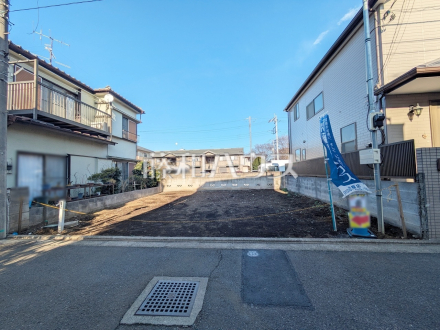 きれいに整備された敷地。これから夢の新邸がここに建ちます。 　【新座市西堀２丁目】／撮影日2026/03/12