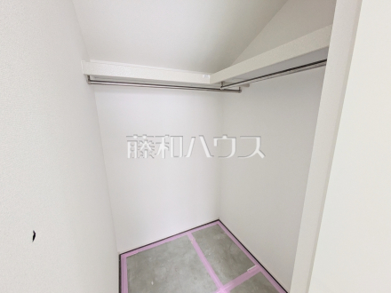 1号棟　ウォークインクローゼット(施工中)　【福岡市城南区樋井川２丁目】／撮影日2026/05/21