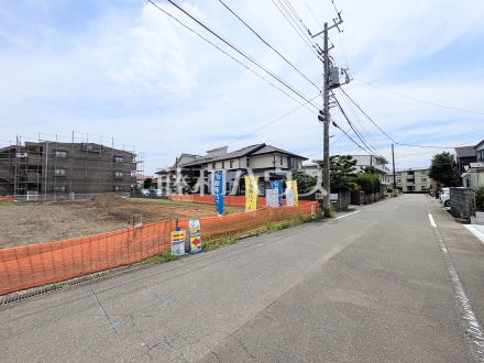 接道状況および現場風景　【日野市神明１丁目】／撮影日2026/07/11