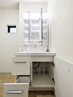 1号棟　洗面台　【府中市浅間町４丁目】／撮影日2026/04/10