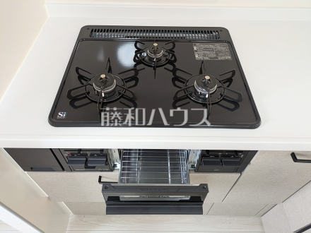 キッチンコンロ・グリル 【新座市東3丁目】/撮影日2026/08/17