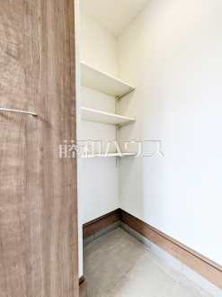 玄関収納　【練馬区大泉学園町６丁目】／撮影日2026/04/10