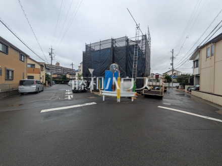 接道状況および現場風景　【春日井市梅ケ坪町】／撮影日2026/09/11