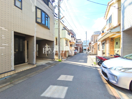 接道状況および現場風景　【朝霞市膝折町２丁目】／撮影日2026/04/06