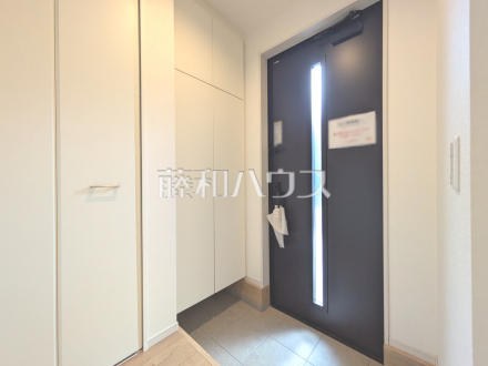 玄関　【小平市花小金井５丁目】／撮影日2026/10/15