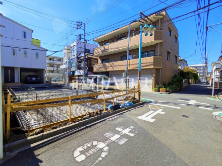 接道状況および現場風景　【三鷹市下連雀２丁目】／撮影日2026/05/09