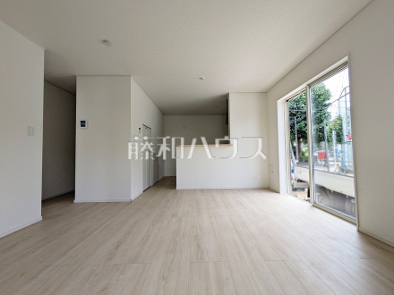 4号棟　リビング　【調布市富士見町３丁目】／撮影日2026/07/30