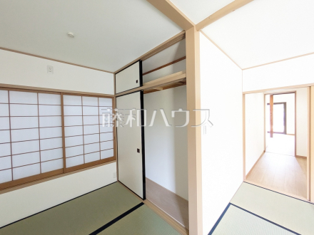収納　【日野市南平９丁目】
全居室、廊下等に収納スペースを設けた、収納重視の間取りとなっています。　／撮影日2026/04/26