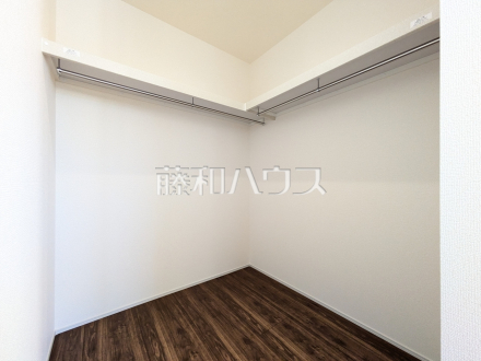 1号棟 ウォークインクローゼット 【国分寺市北町4丁目】/撮影日2026/10/01