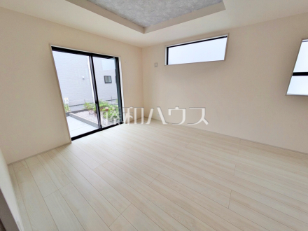10号棟 リビング 【国分寺市北町4丁目】/撮影日2026/09/26