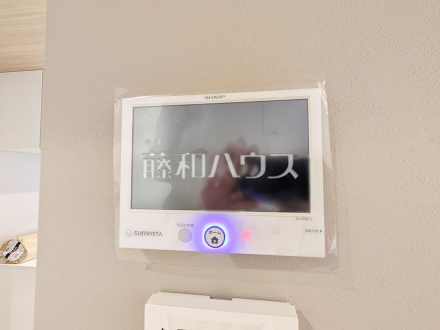 2号棟 家庭用蓄電システム 【武蔵野市桜堤3丁目】 太陽光で創った電気を貯めて賢く節約。災害時も電気が使える、家族に優しい安心の住まいです。/撮影日2026/08/28