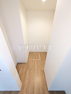 2号棟　ウォークインクローゼット　【国立市中１丁目】／撮影日2026/07/27