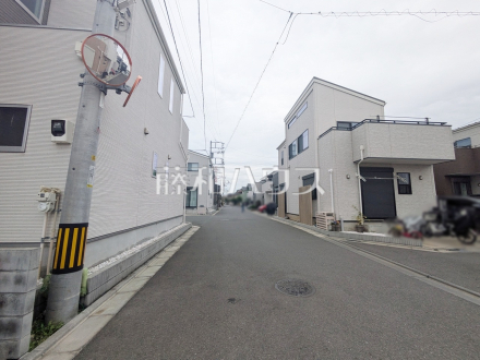 接道状況および現場風景　【新座市片山３丁目】／撮影日2026/04/27