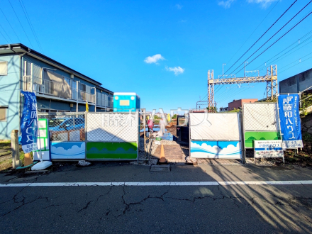 接道状況および現場風景　【府中市白糸台４丁目】／撮影日2026/05/01