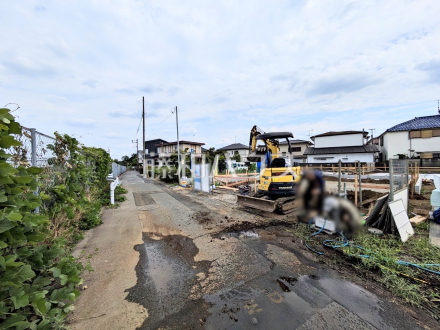 接道状況および現場風景　【日野市日野台２丁目】／撮影日2026/08/01