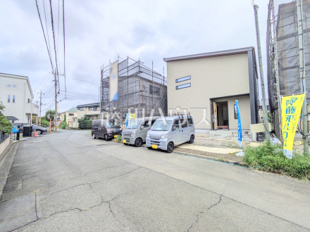 接道状況および現場風景　【日野市石田１丁目】／撮影日2026/09/10