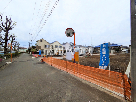 接道状況および現場風景　【三鷹市上連雀９丁目】／撮影日2026/04/09
