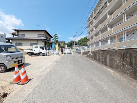 接道状況および現場風景　【福岡市博多区月隈６丁目】／撮影日2026/09/17