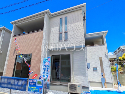 2号棟　外観　【宜野湾市野嵩４丁目】　 生活に溶け込むシンプルなデザインの外観が魅力の新邸です。 ／撮影日2026/08/17