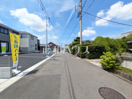 接道状況および現場風景　【春日井市花長町１丁目】／撮影日2026/08/23