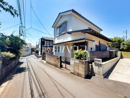 接道状況および現場風景(現況：古屋有)　【東久留米市小山２丁目】 平日のご案内も可能です。まずはお気軽にお問合せ下さいませ。 ／撮影日2026/05/25