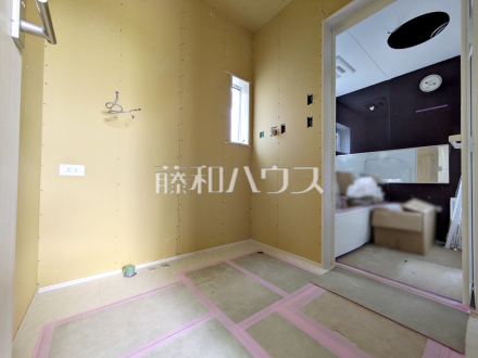 洗面室（施工中）　【府中市押立町５丁目】／撮影日2026/08/15