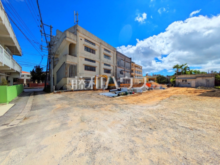 接道状況および現場風景　【沖縄市南桃原２丁目】／撮影日2026/07/05