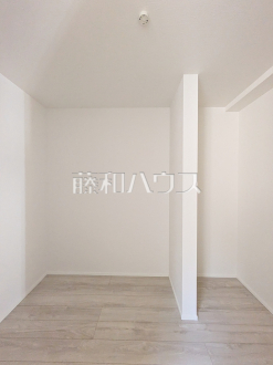 ウォークインクローゼット　【朝霞市三原３丁目】／撮影日2026/10/08