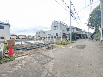 接道状況および現場風景　【府中市清水が丘２丁目】／撮影日2026/09/18