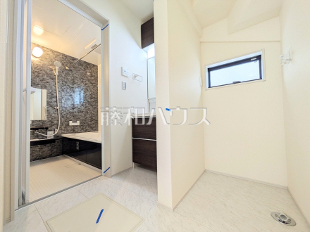 2号棟　洗面室　【府中市押立町５丁目】／撮影日2026/07/06