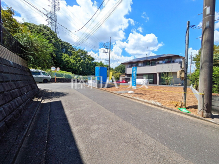 接道状況および現場風景　【八王子市東中野】／撮影日2026/08/08