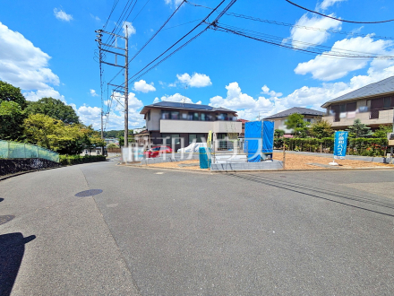 接道状況および現場風景　【八王子市東中野】／撮影日2026/08/08
