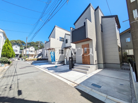接道状況および現場風景　【三鷹市大沢５丁目】／撮影日2026/09/14