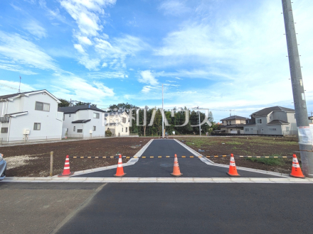 接道状況および現場風景　【日野市豊田３丁目】／撮影日2026/07/26