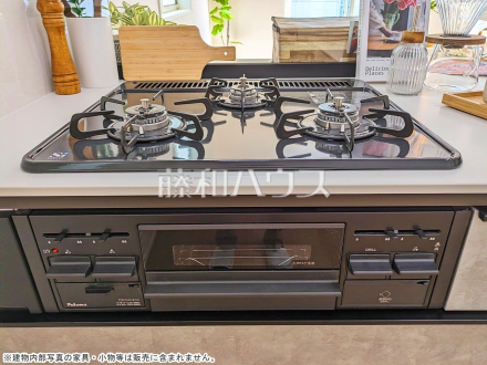 キッチンコンロ　【那覇市具志２丁目】／撮影日2026/07/17