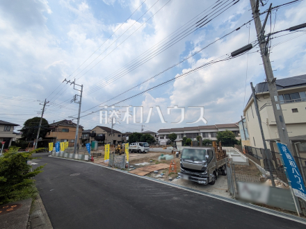 接道状況および現場風景　【日野市三沢】／撮影日2026/07/16